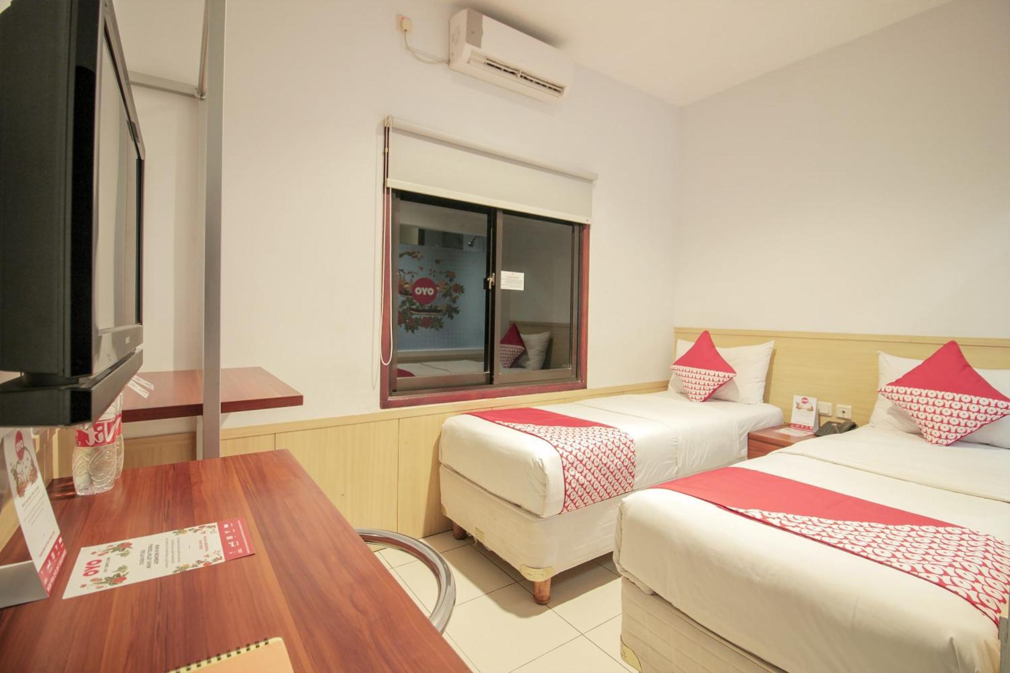 Collection O 295 Grha Ciumbuleuit Guest House Bandung Kültér fotó