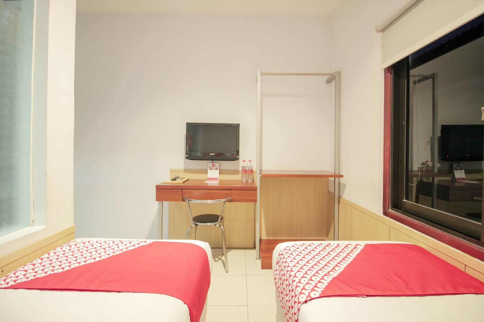 Collection O 295 Grha Ciumbuleuit Guest House Bandung Kültér fotó